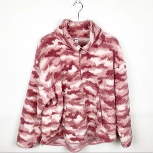 New Old Navy Pink Camo Sherpa